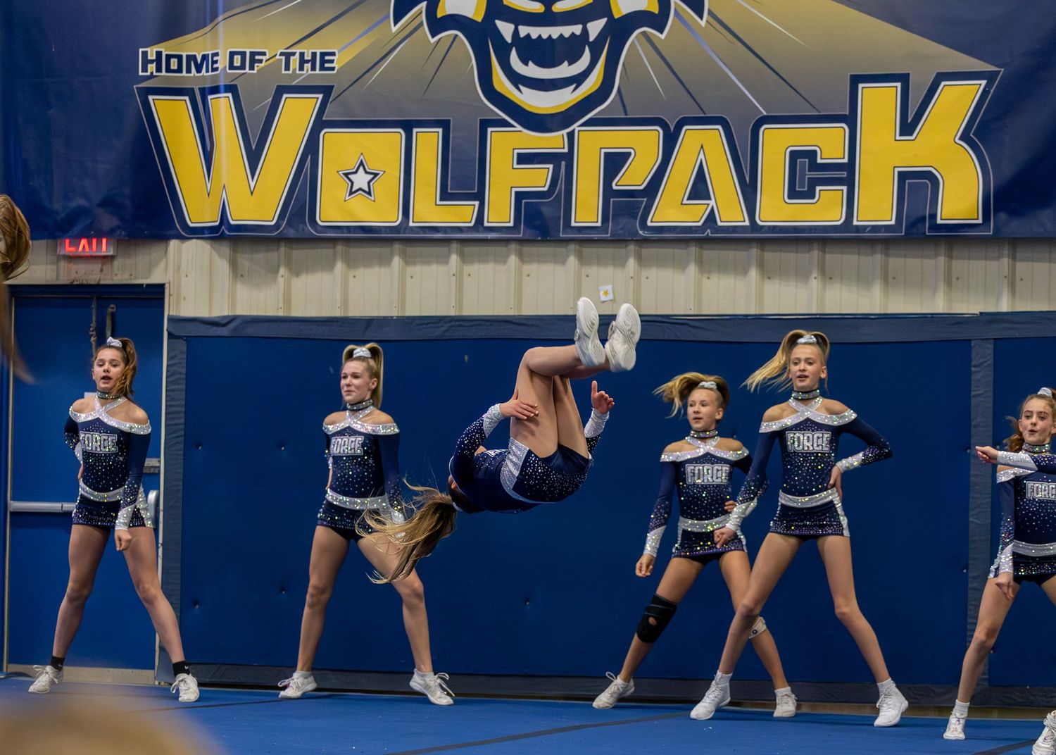 Girls Cheer routine in Burlington Ontario