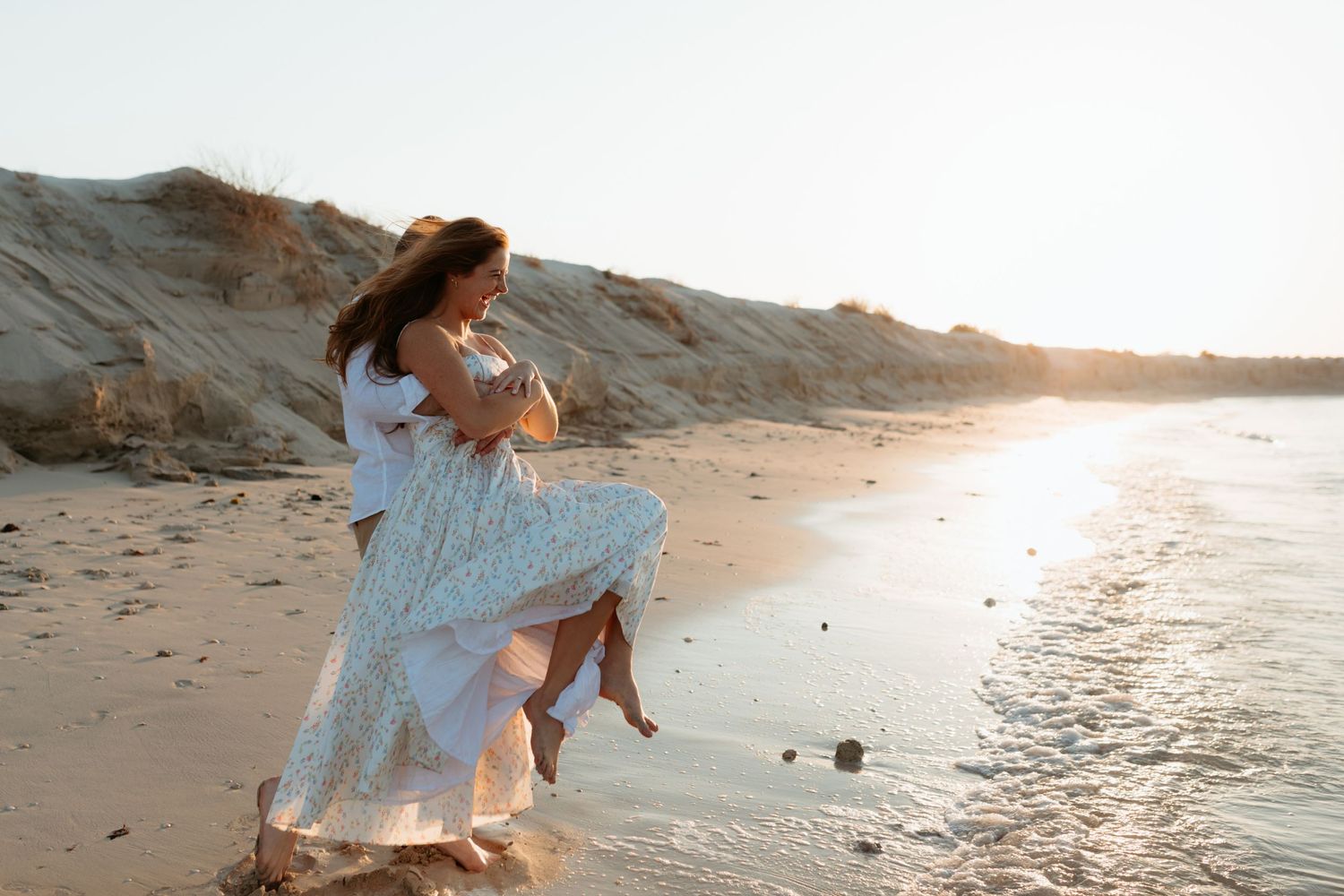 couples elopement romantic photoshoot in abu dhabi