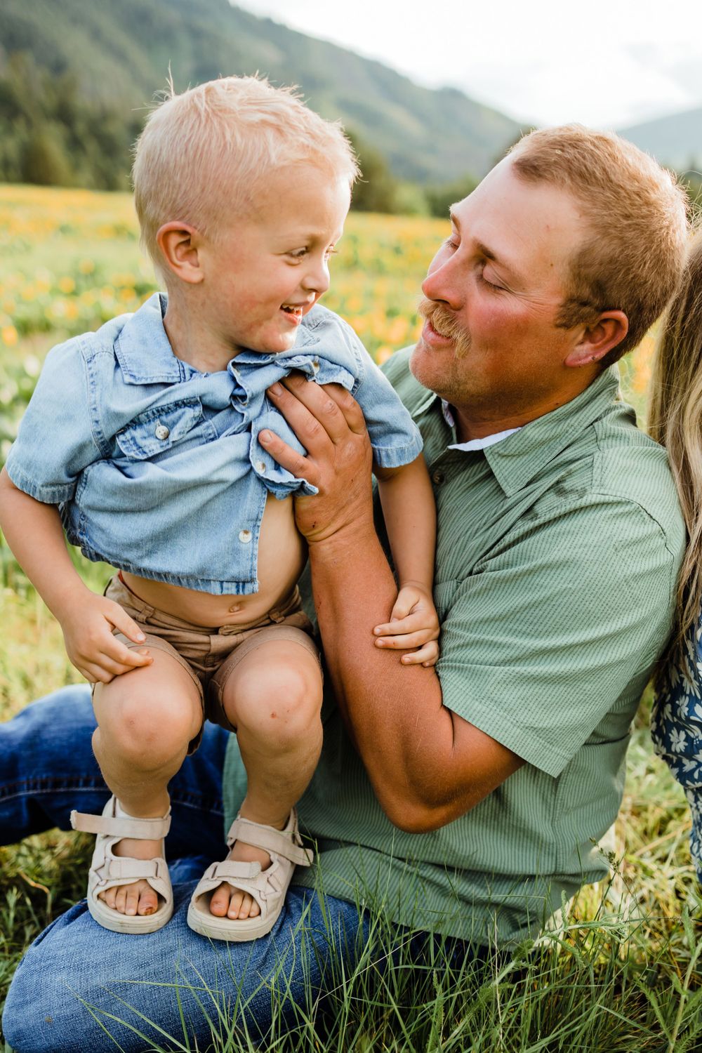 Northern Utah Mountain Field Family Photos