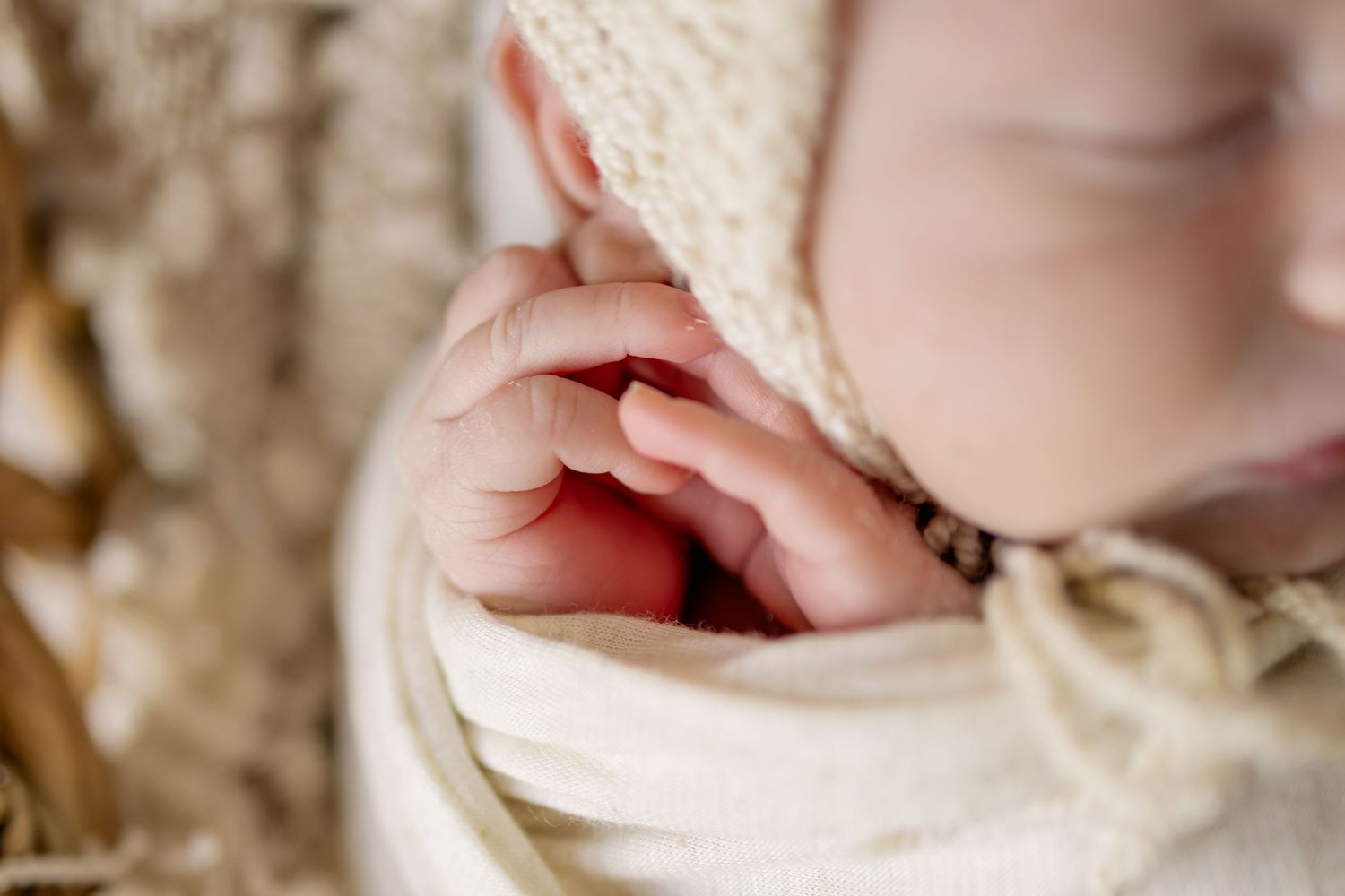 baby hands