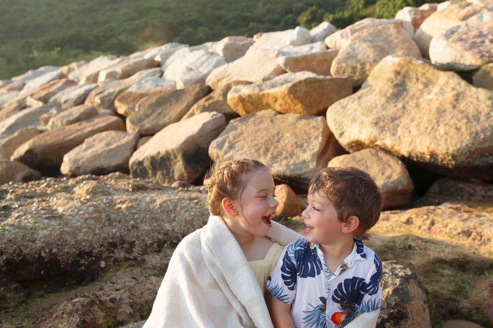 Hong Kong family photographer Lullaby Images beach photo shoot