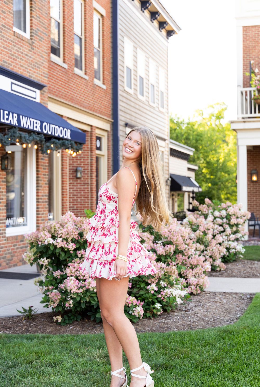 Meg Huenink Photography Milwaukee Wisconsin Wedding Photographer Senior Portraits meghuenink.com