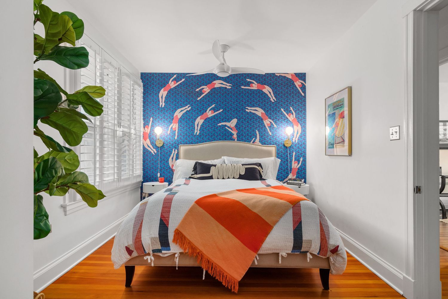 Professional interior and exterior photography for homes, condos, luxury listings, and properties throughout Chicago and the suburbs.