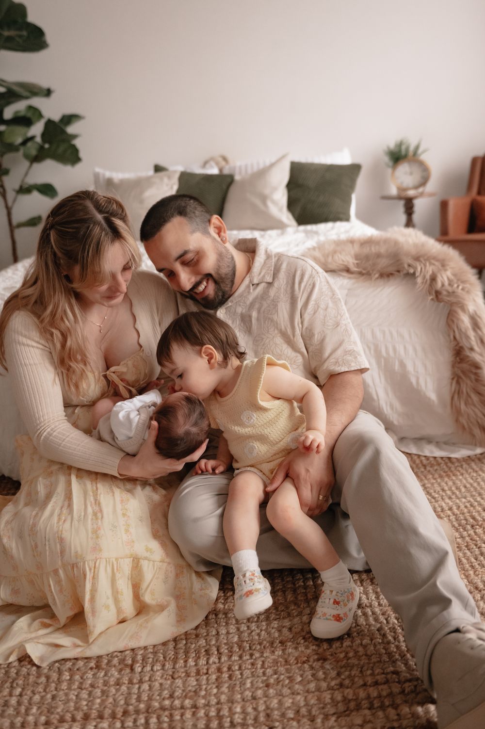 Brimfield family newborn photographer