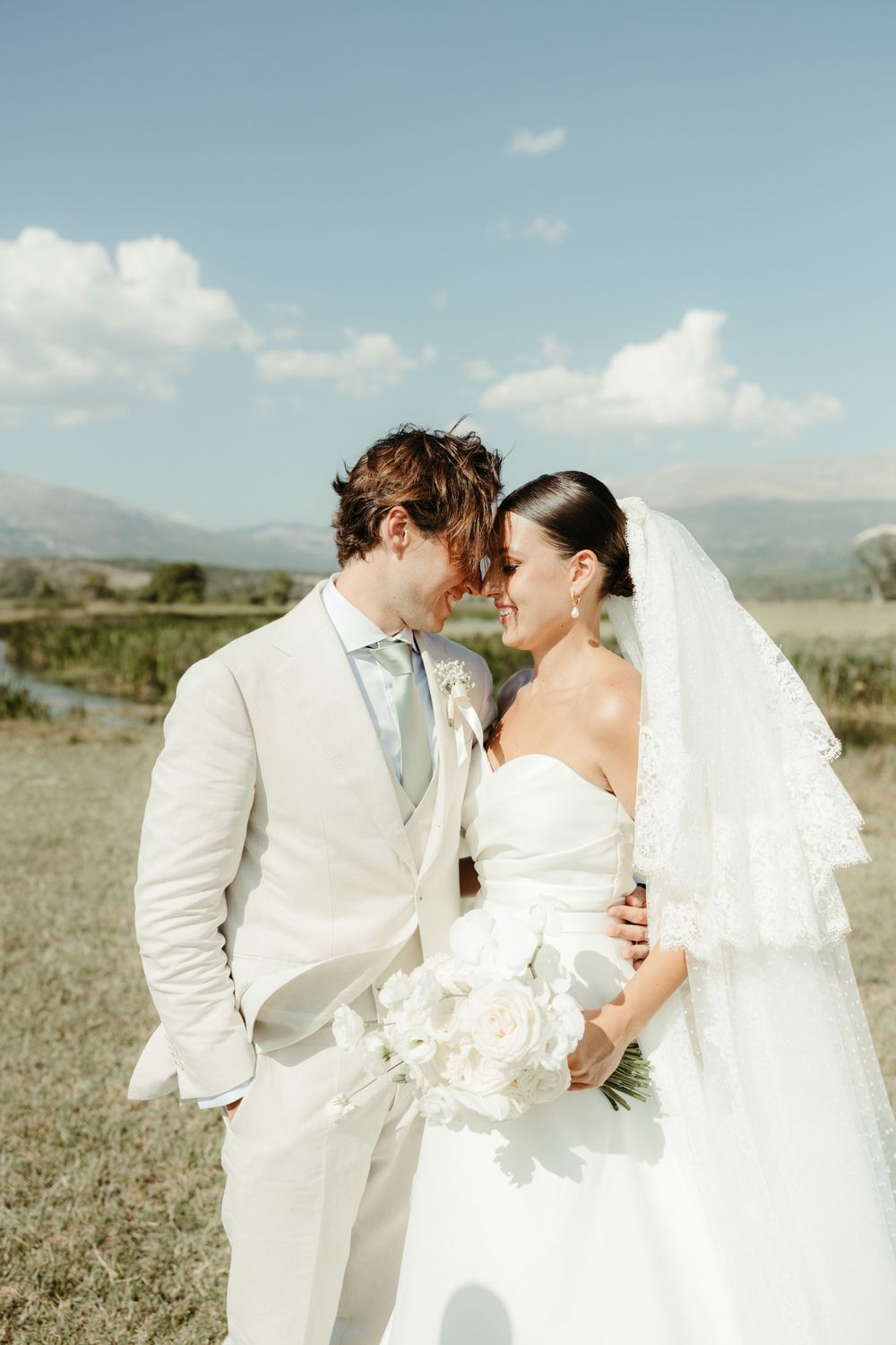Authentic wedding moments in Croatia by a professional wedding photographer and videographer – Dubrovnik to Zagreb.