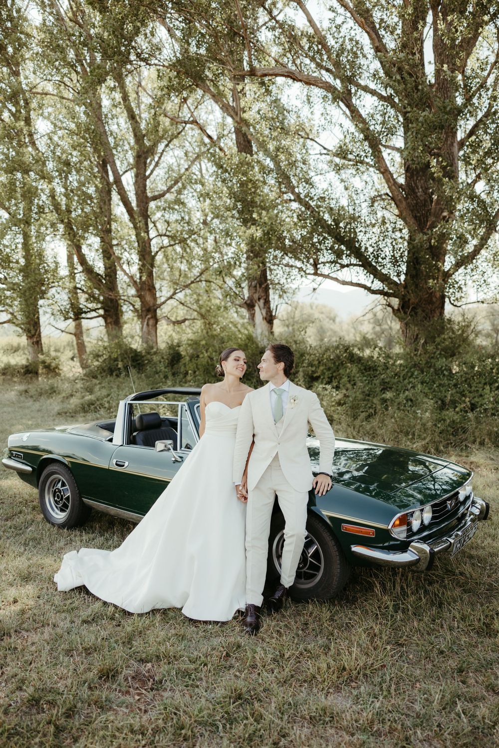 Authentic wedding moments in Croatia by a professional wedding photographer and videographer – Dubrovnik to Zagreb.
