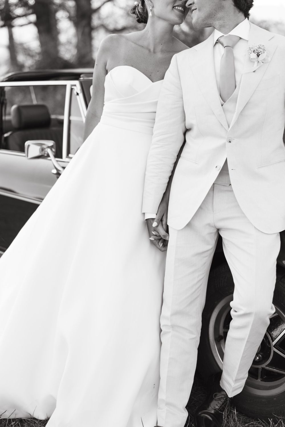 Authentic wedding moments in Croatia by a professional wedding photographer and videographer – Dubrovnik to Zagreb.