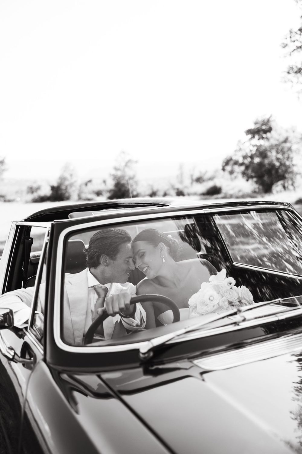 Authentic wedding moments in Croatia by a professional wedding photographer and videographer – Dubrovnik to Zagreb.