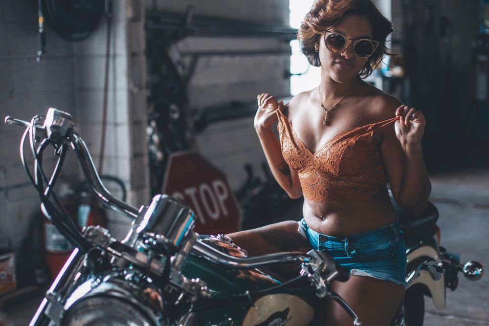 Motorcycle, lowrider, Yamaha, sound system, custom paint, Harley Davidson, Chola, Sexy, Girl on motorcycle
