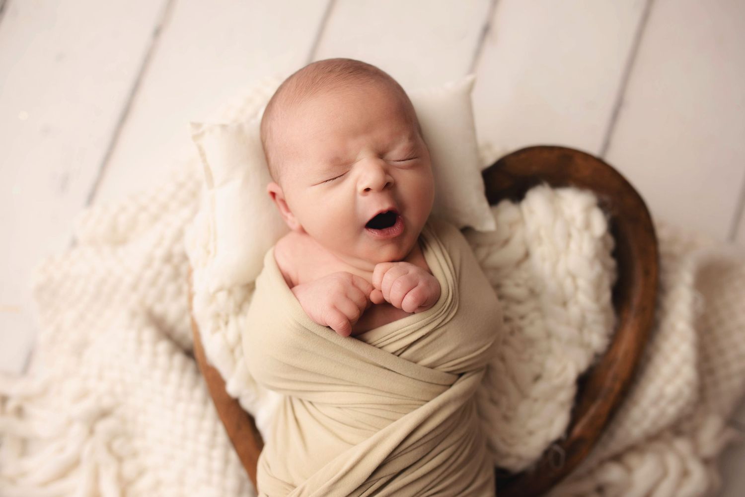 Affordable Newborn Photography Photographer Professional New baby posing first birthday birth maternity Traci Lynn Mabank Texas Tyler East