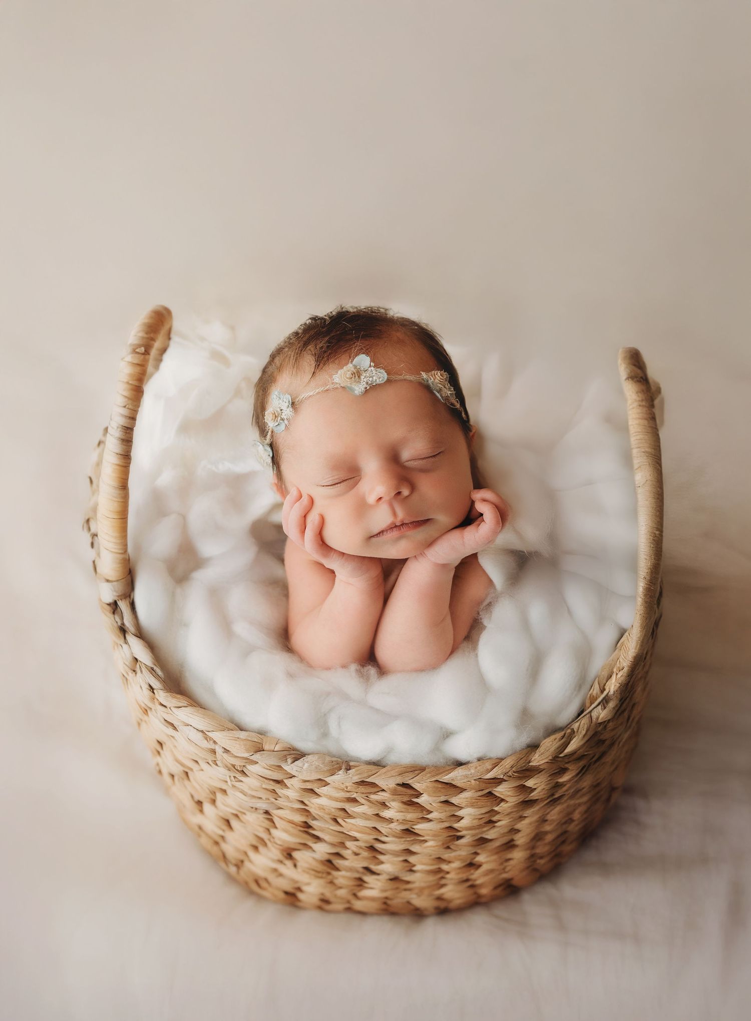 Affordable Newborn Photography Photographer Professional New baby posing first birthday birth maternity Traci Lynn Mabank Texas Tyler East