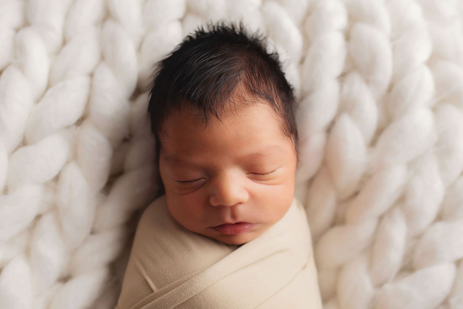 Affordable Newborn Photography Photographer Professional New baby posing first birthday birth maternity Traci Lynn Mabank Texas Tyler East