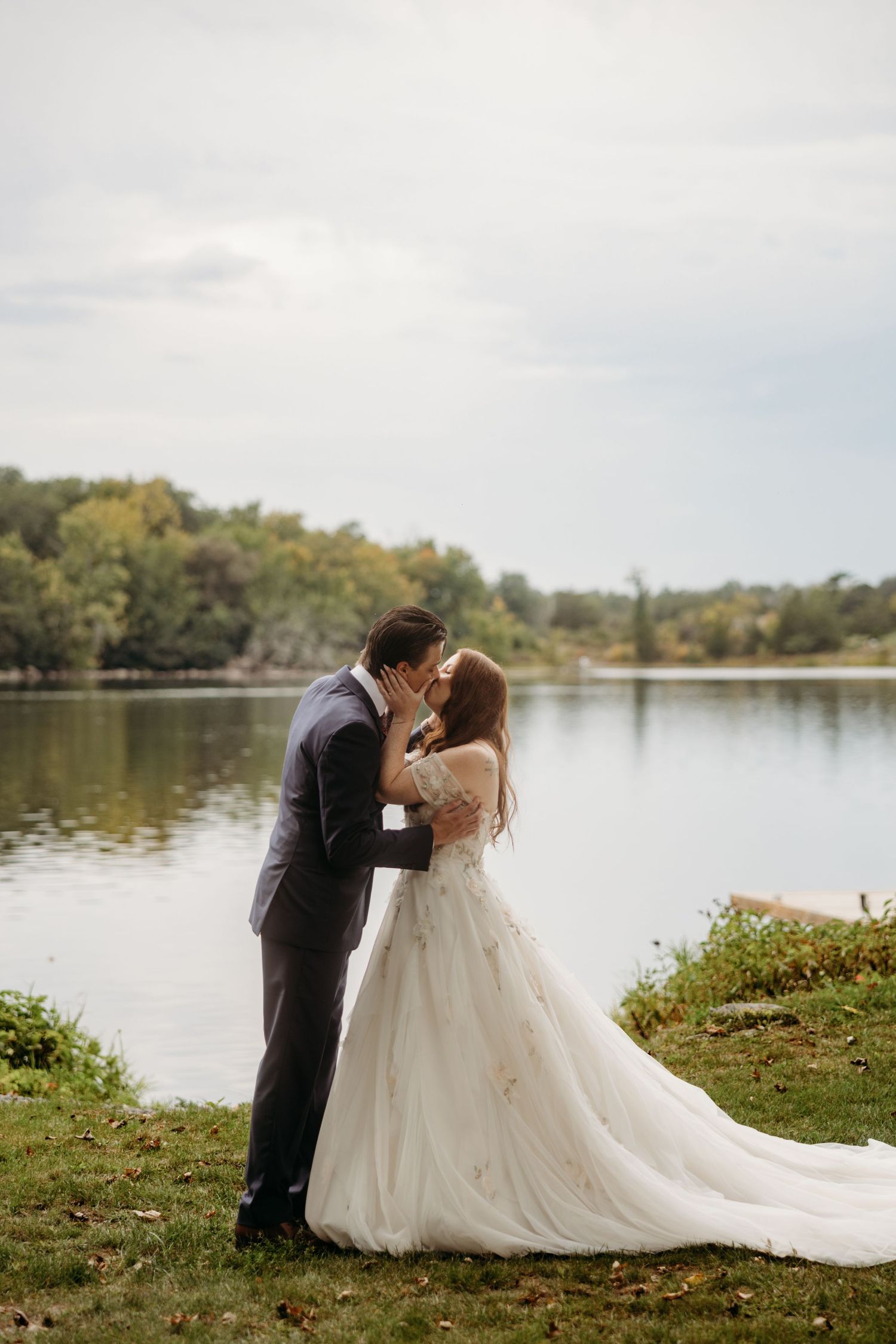 Prince Edward County Quinte West Northumberland Photographer. Documentary-style wedding photographer Redford on the Bay.