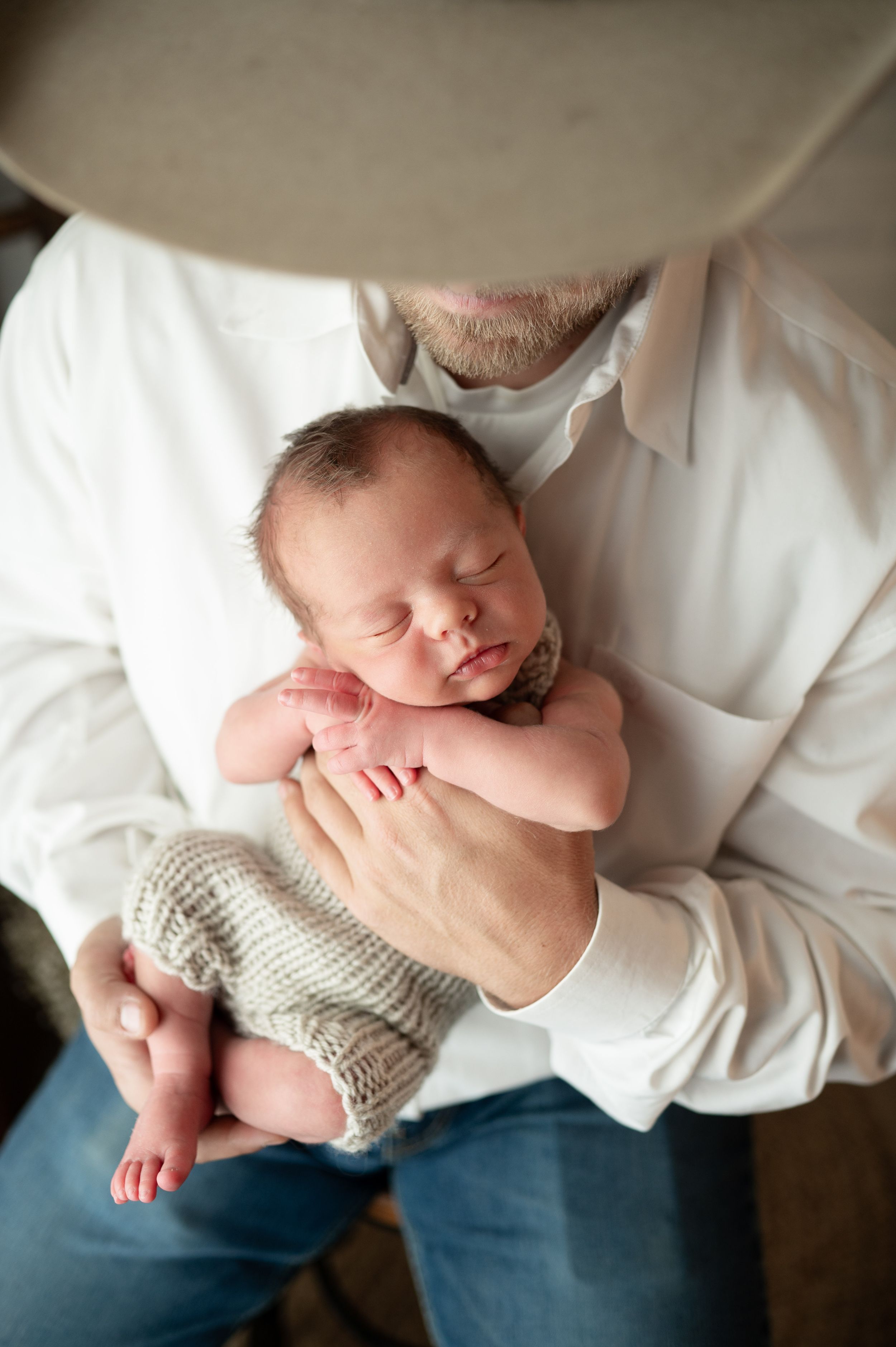 Newborn Gallery of pictures taken by Dawn Kroening Photography located in Ponoka Alberta