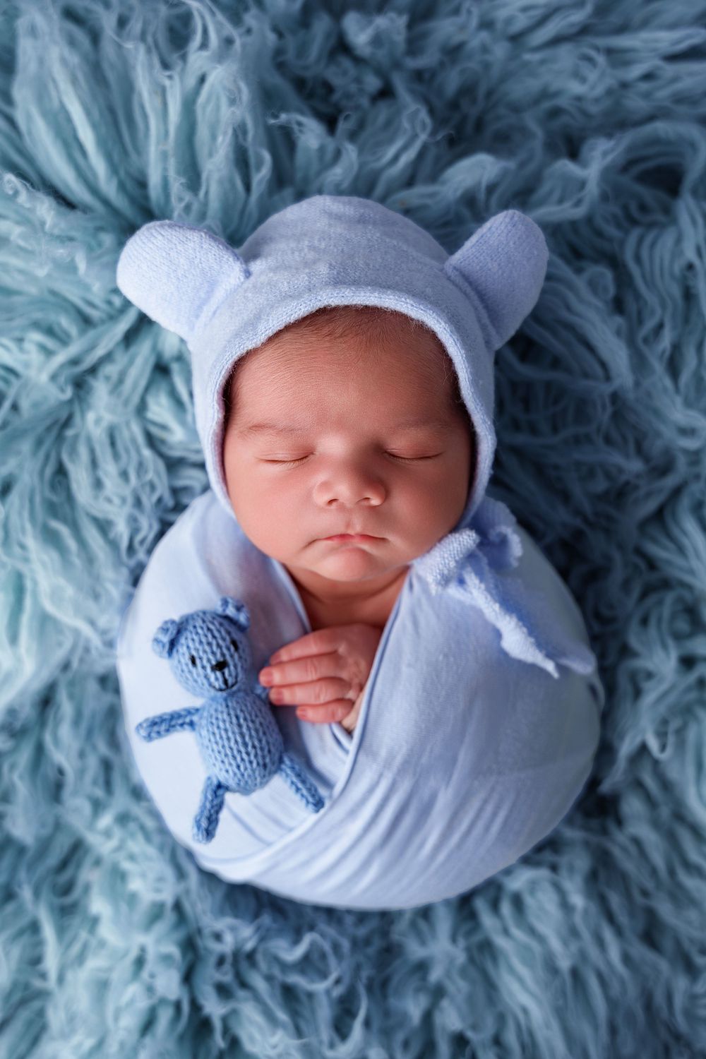midland tx newborn photographer photographers midland tx studio newborn session posed newborn session with love love newborn bear pose