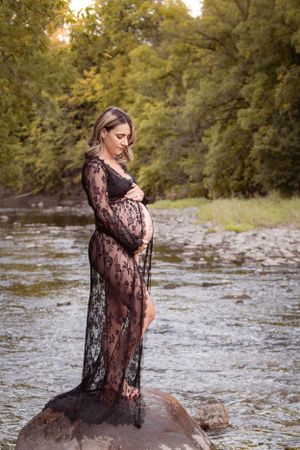 etobicoke photographer outdoor maternity session open front lace dress mom in the creek