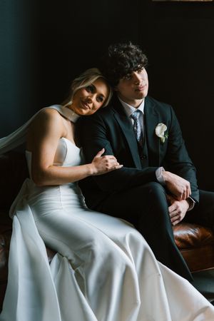A couple pose during a styled workshop at 1684 Venue and Resort in Cookson, Oklahoma.