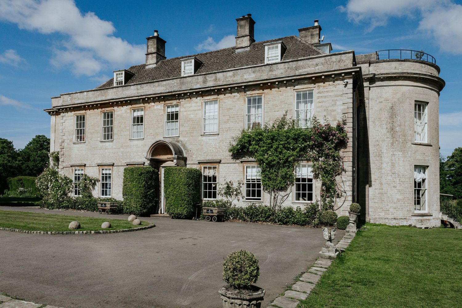 Babbington House | Luxury Wedding Hotel near Bath