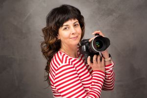 self portrait  by little wonderland photography widnes cheshire