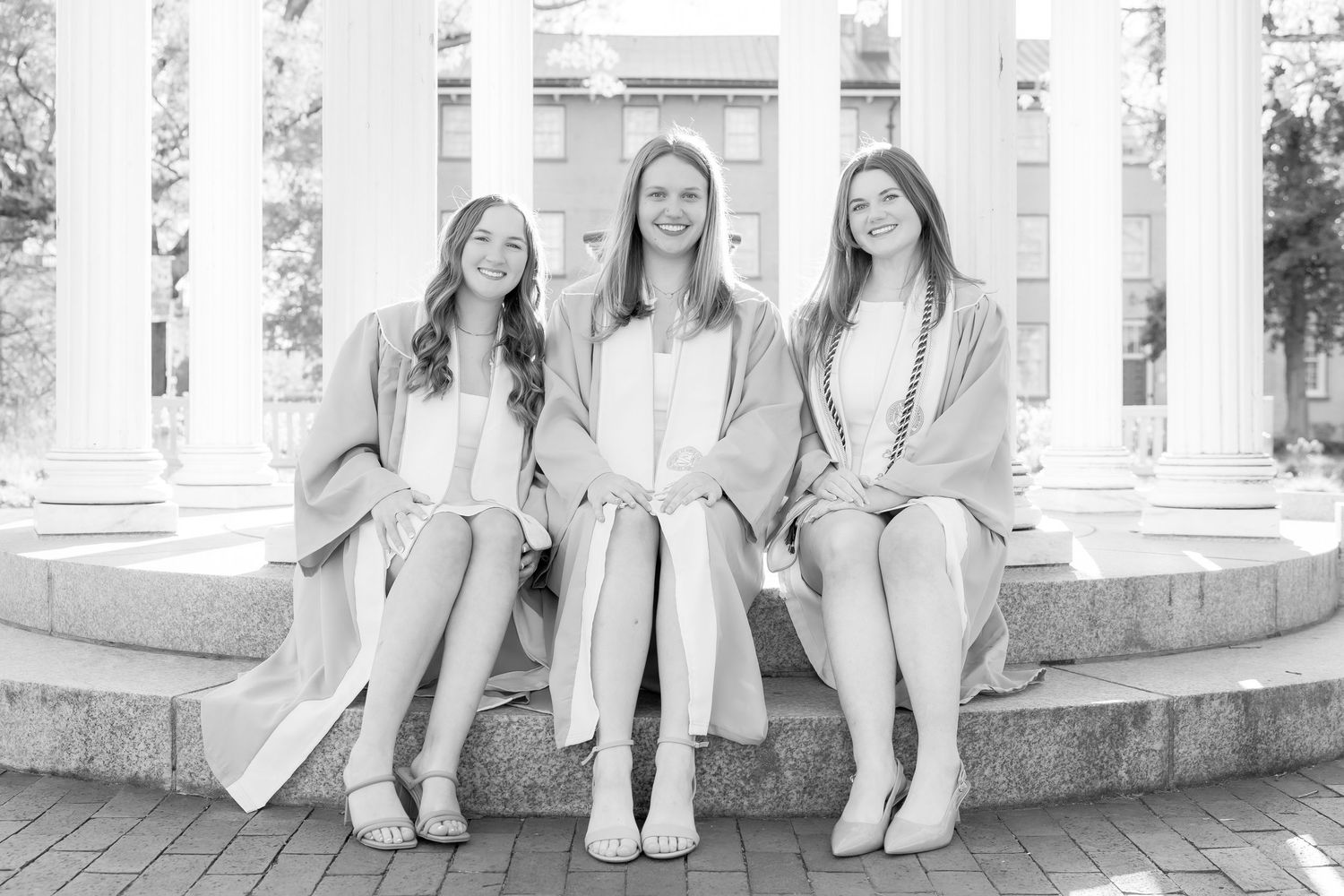 UNC Chapel Hill Grad Photographer | Old Well