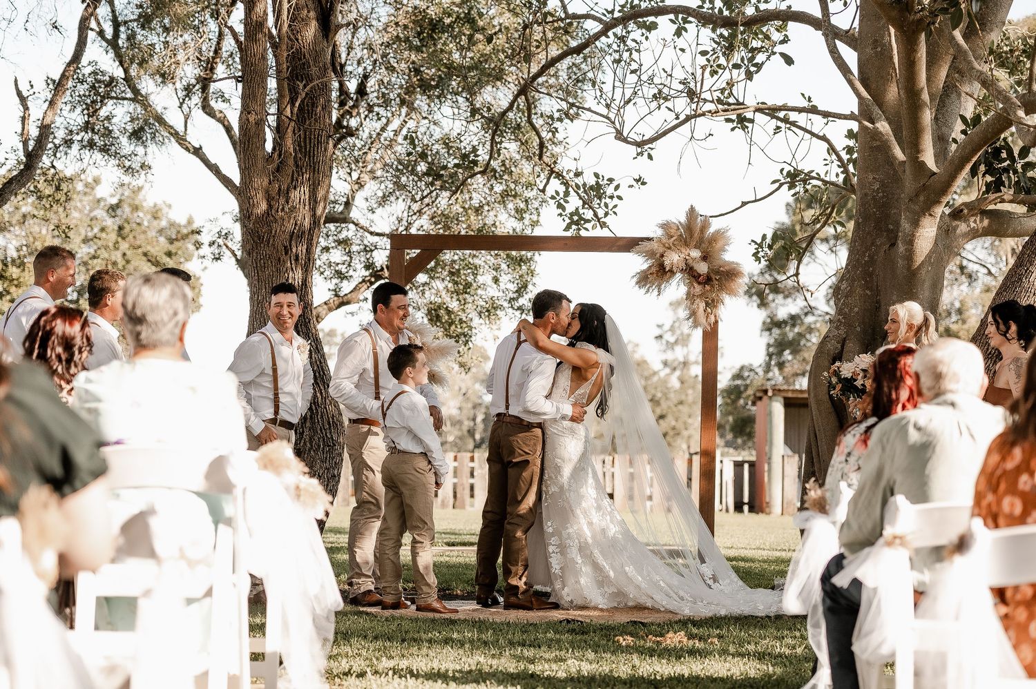 gold coast wedding photographer summergrove estate
