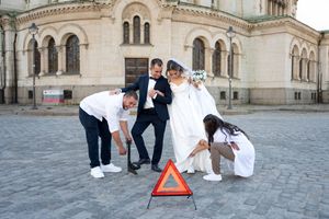 Сватбена фотография в София и България, съчетание между нежността на естествената светлина и editorial photography style