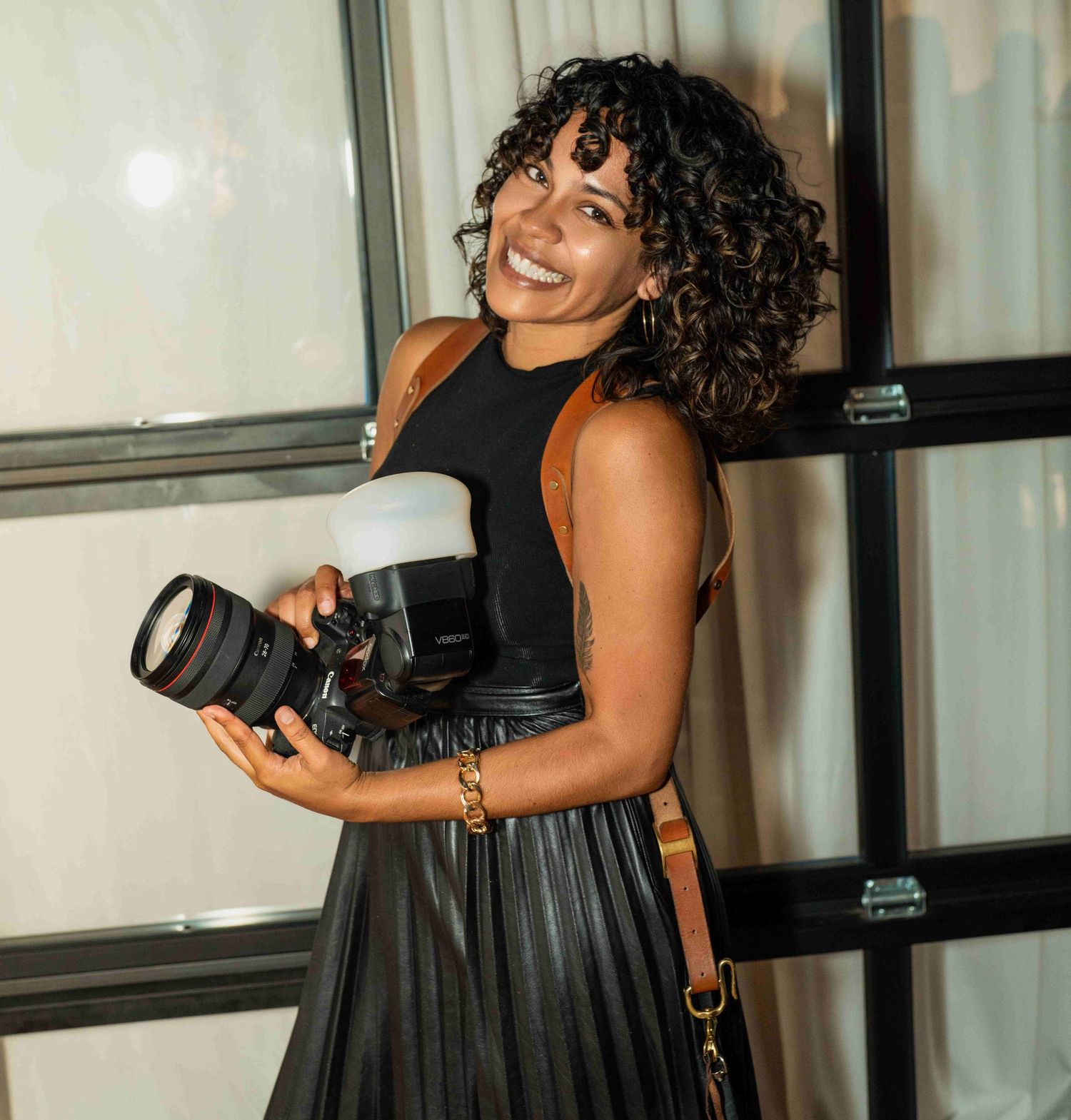 Luxury woman photographer based in  Orlando; traveling photographer, LGBTQ friendly photographer.  Lesbian Photographer Florida