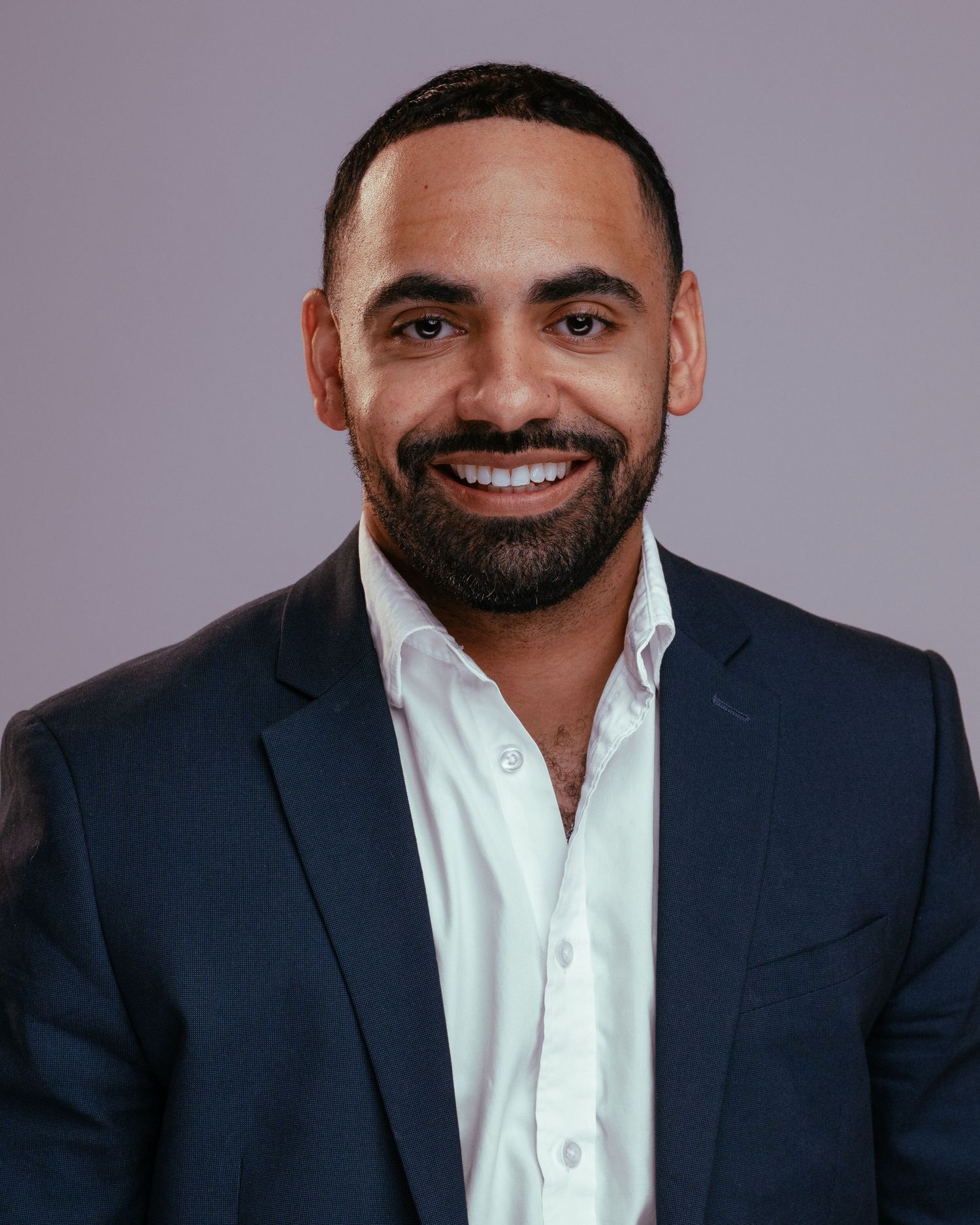Headshot photography Headshot Photographer Studio headshot photography Professional studio photography Professional head shot photography