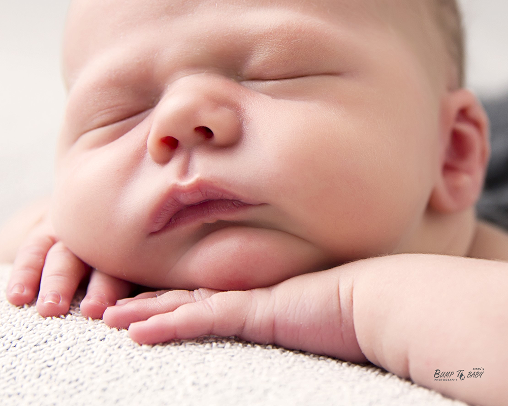 Closeup pose newborn photoshoot Croydon Melbourne