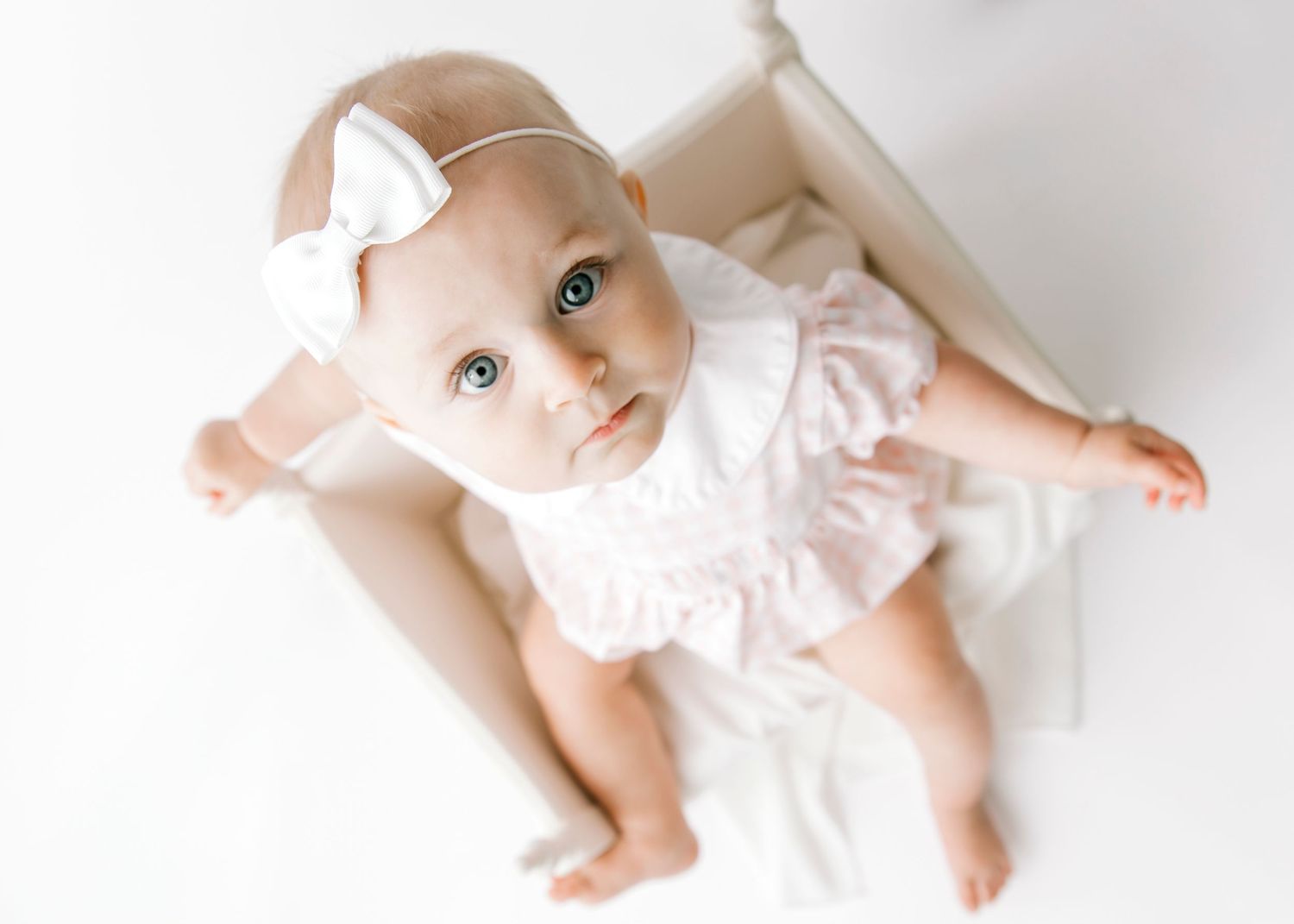 Houston baby photographer in studio