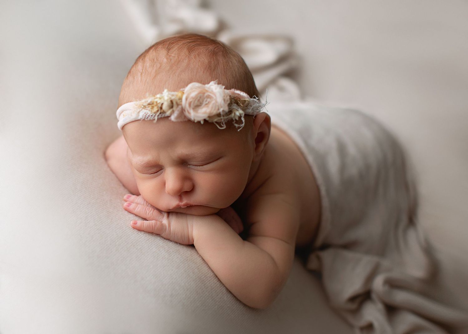 Houston baby photographer in studio