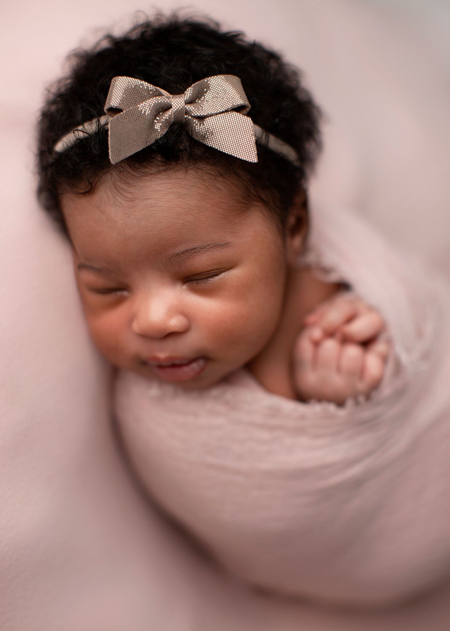 Houston baby photographer in studio