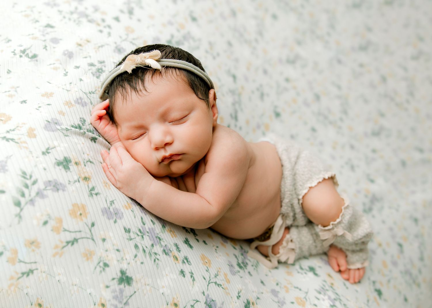 Houston baby photographer in studio