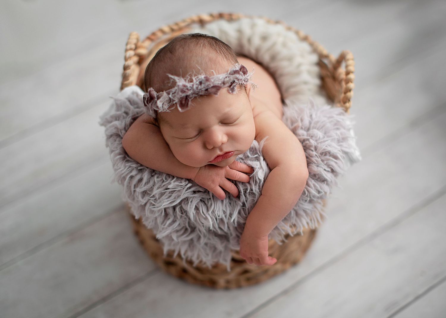 Houston baby photographer in studio