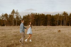 Minnesota Wedding Photographer, Romantic and Authentic Minnesota Photography, Minnesota Couple Photos | Rachel Marie Photography
