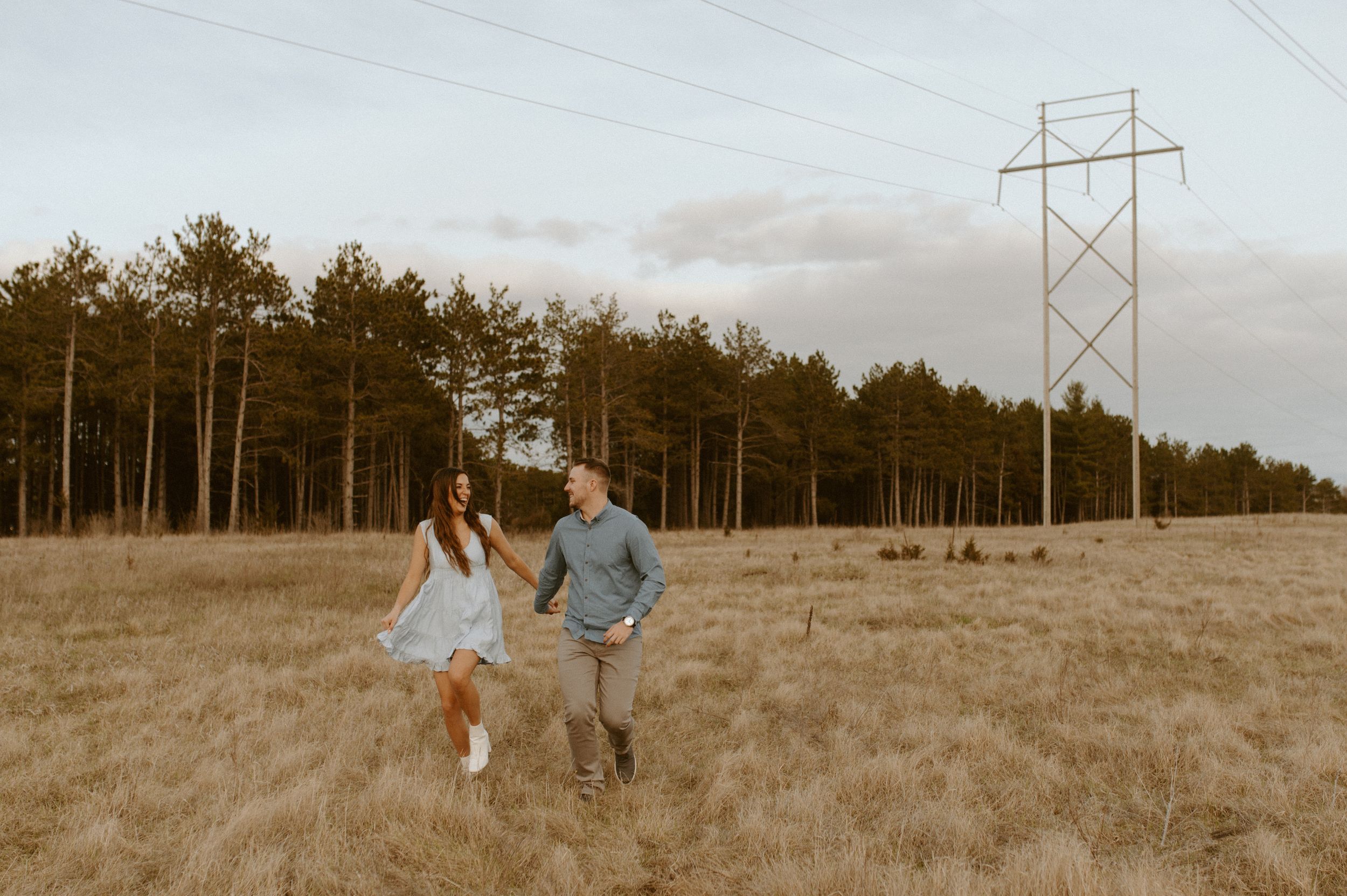 Minnesota Wedding Photographer, Romantic and Authentic Minnesota Photography, Minnesota Couple Photos | Rachel Marie Photography
