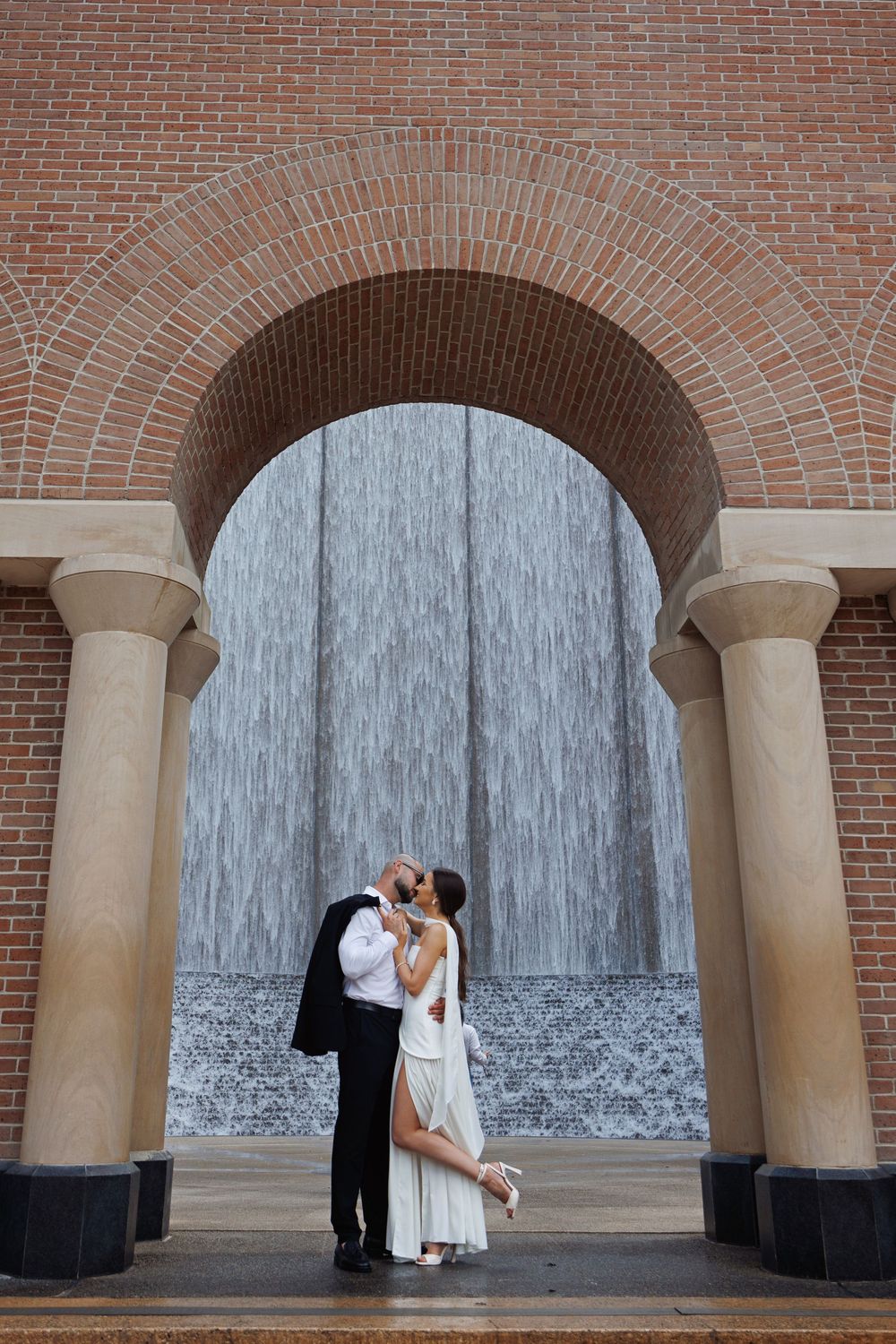 Houston wedding portraits at Waterwall Park