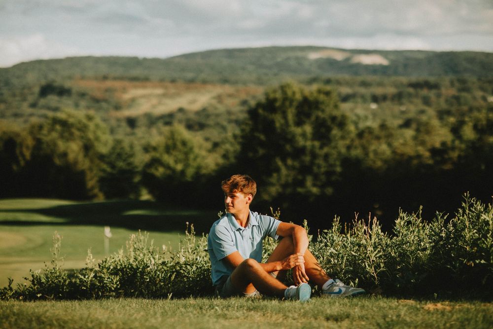 blairsville pa photographer, indiana pa photographer, class of 2027 senior portraits, senior, chestnut ridge gold course
