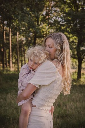 Mommy & Me moeder en kind fotoshoot moederdag fotoshoot idee herinneringen moeder kind fotograaf 
puur moeder-kind moment