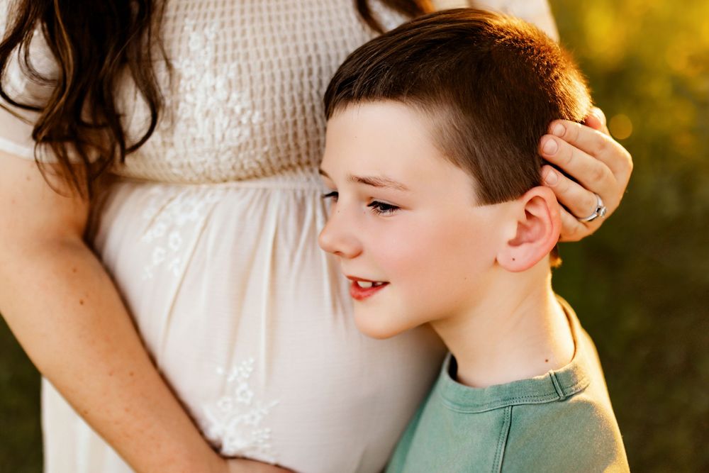 Outdoor Maternity Family Photoshoot in Marion Indiana