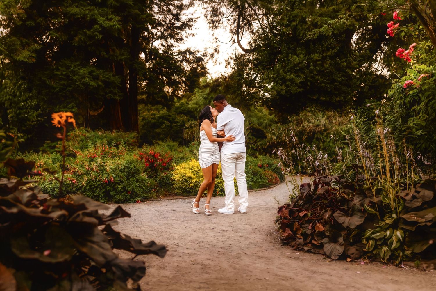 Engagement session at the rose garden in Tacoma Washington