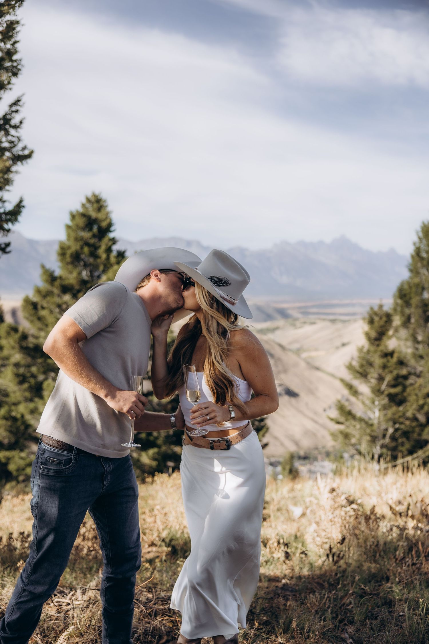 surprise proposal photographer grand teton