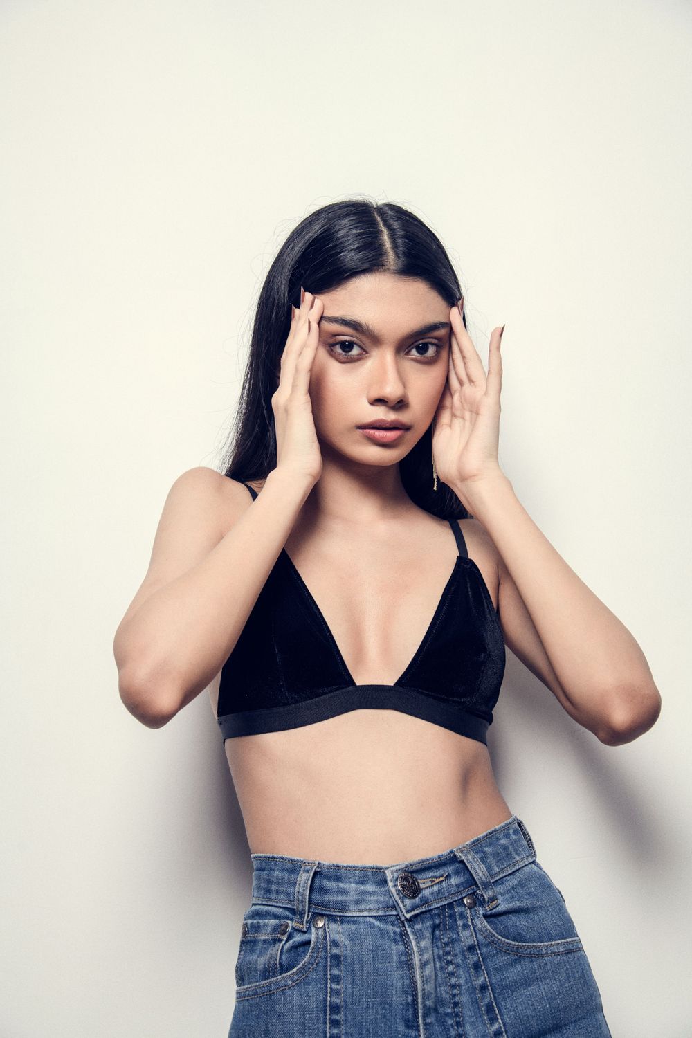Model posing