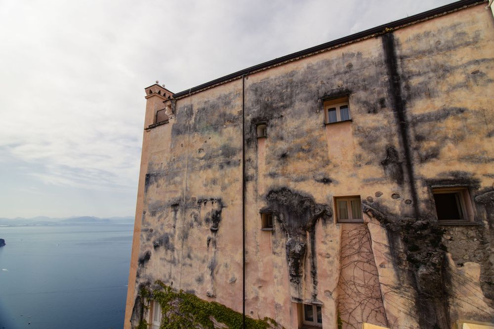 Street style in the Amalfi coast, Italy