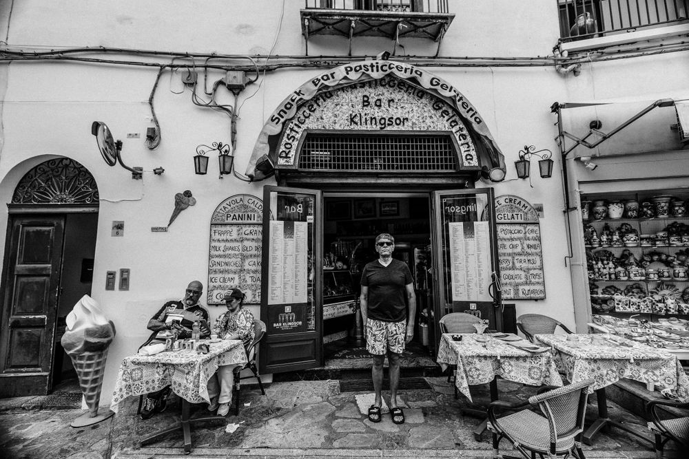 Street style in the Amalfi coast, Italy