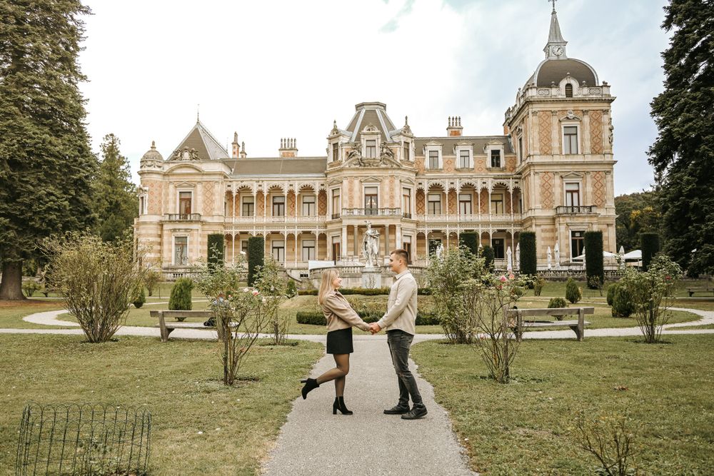 Couple love story photo session in Vienna