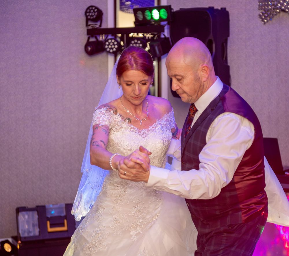 Bride and Groom dance off
