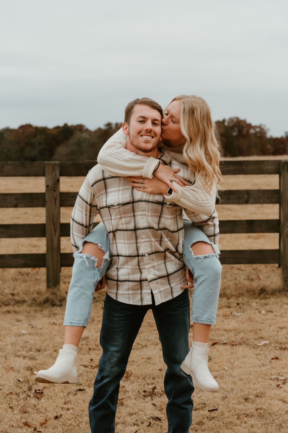 Couples Photographer in metro Atlanta, GA | Amanda Mainor Photography