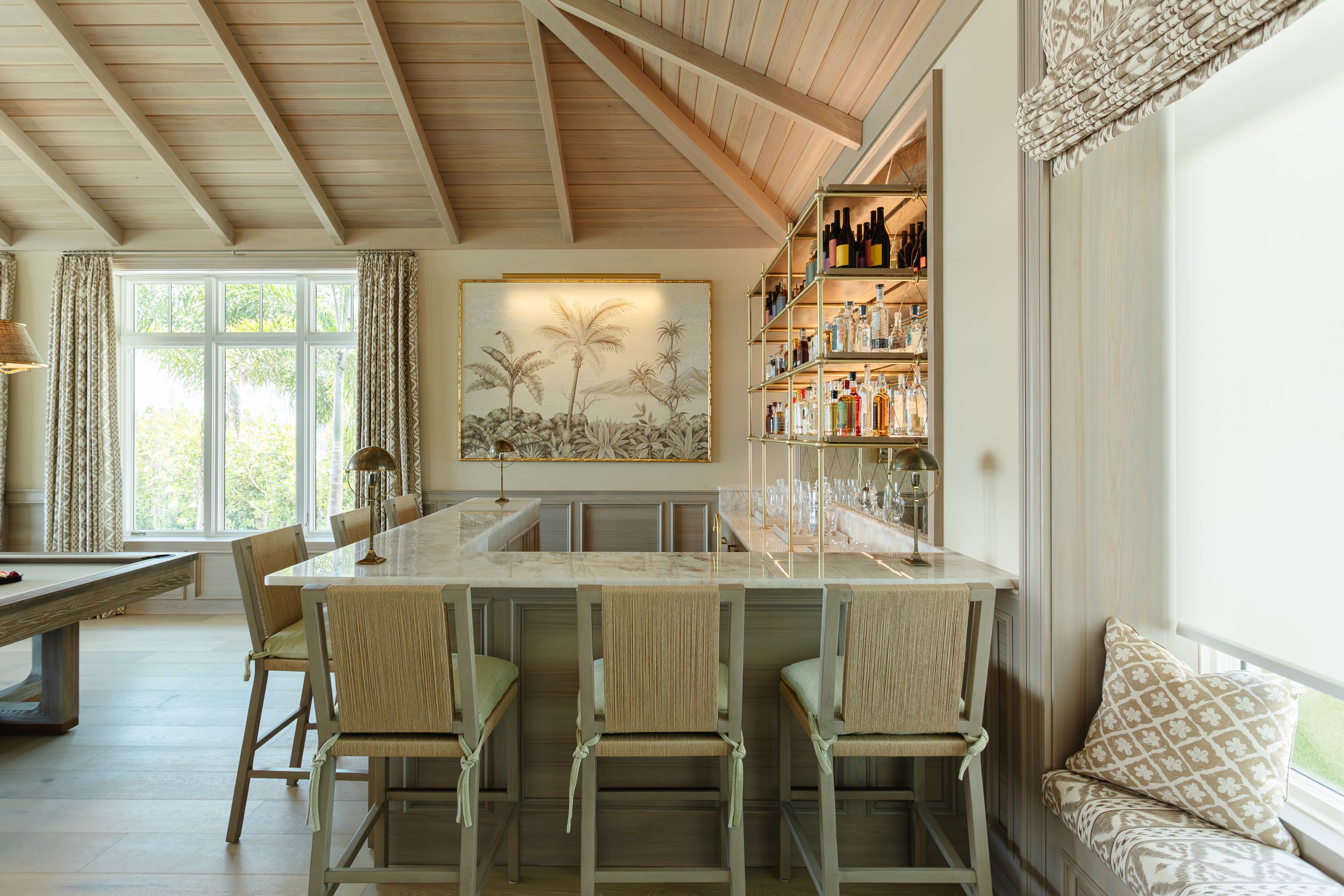 Tara Correa's photography focuses on capturing the architectural interiors of commercial and residential spaces.