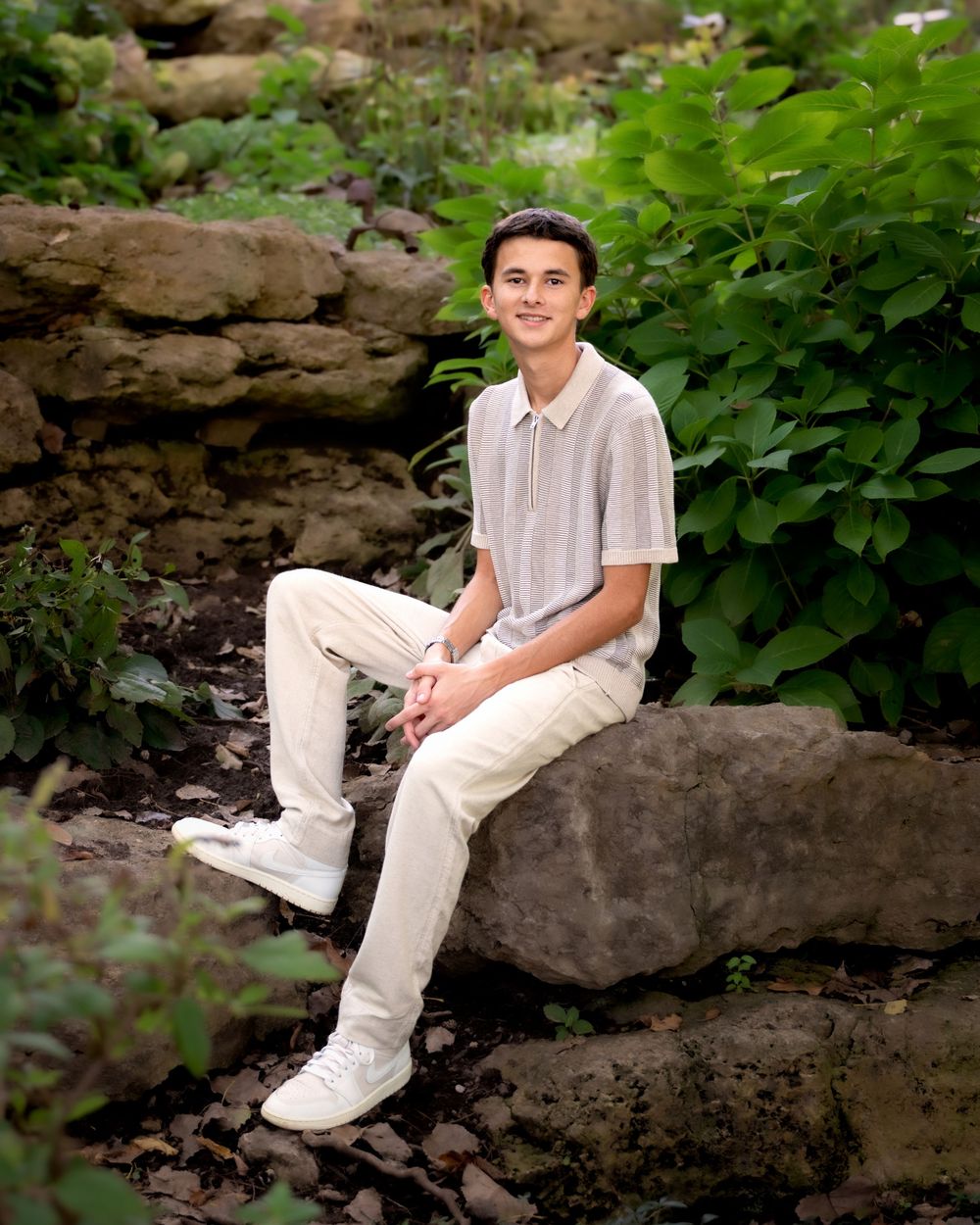 Kansas City senior portrait session setting by Jen Welker Photographer